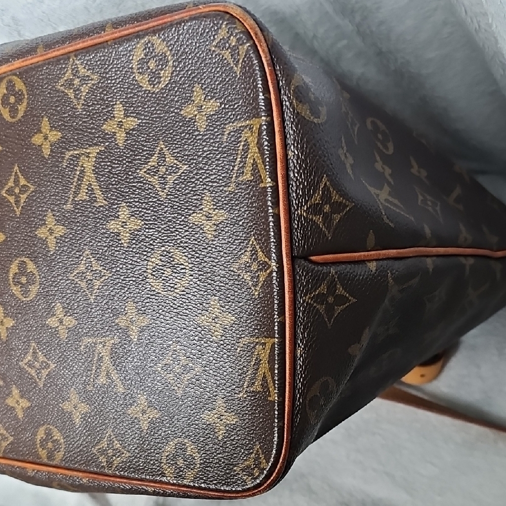 Louis Vuitton Monogram Canvas Palermo GM Tote Bag - Picture 10 of 15